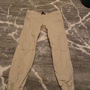Brooklyn Clothes Jeans (Size Large Kids)
